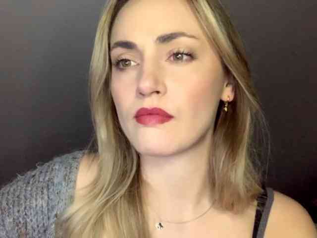 ScarlettXQueen webcam