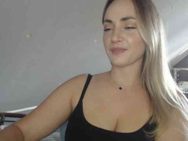 ScarlettXQueen webcam