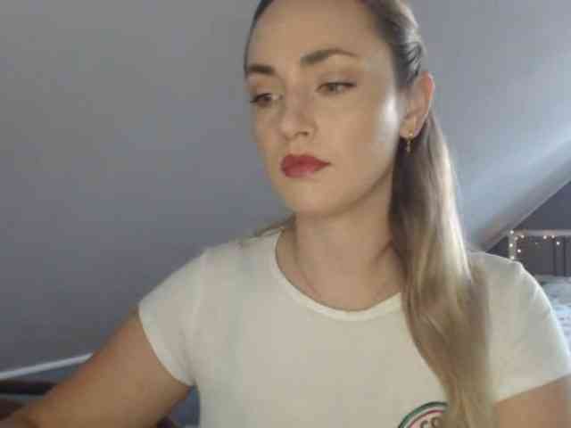 ScarlettXQueen webcam