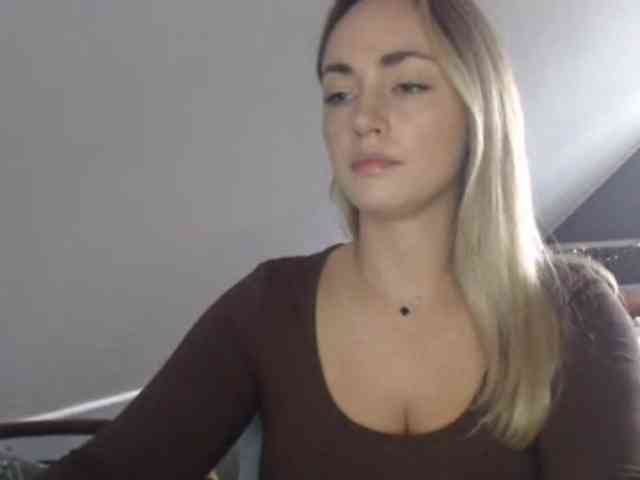 ScarlettXQueen webcam