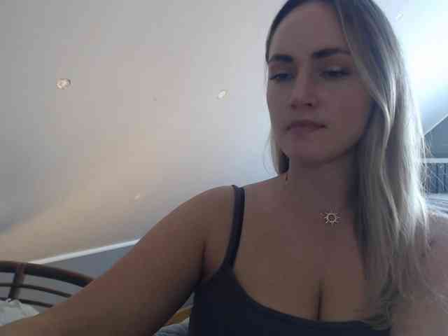 ScarlettXQueen webcam