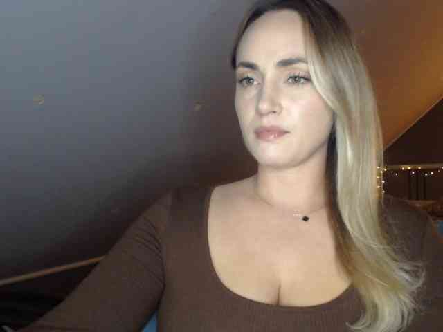 ScarlettXQueen webcam