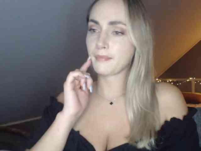ScarlettXQueen webcam