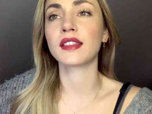 ScarlettXQueen webcam