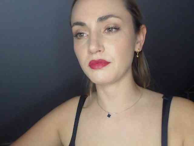 ScarlettXQueen webcam