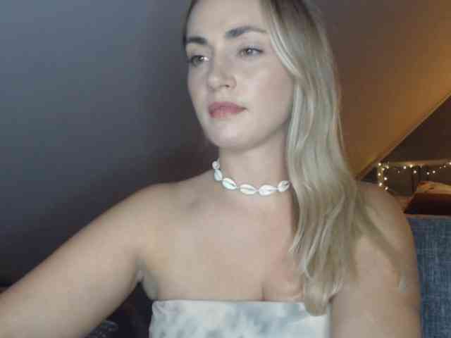 ScarlettXQueen webcam