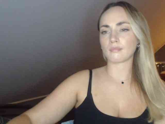 ScarlettXQueen webcam