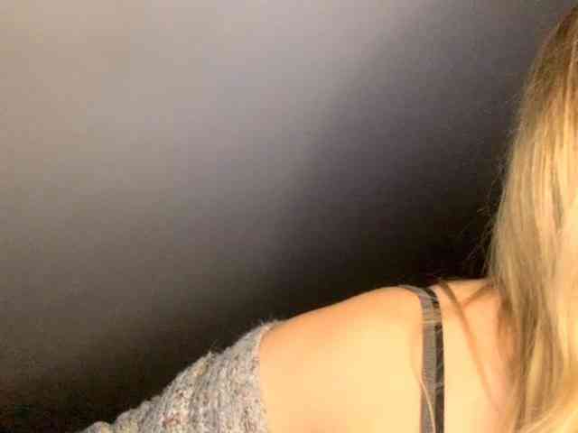ScarlettXQueen webcam
