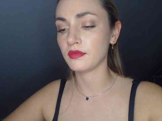 ScarlettXQueen webcam