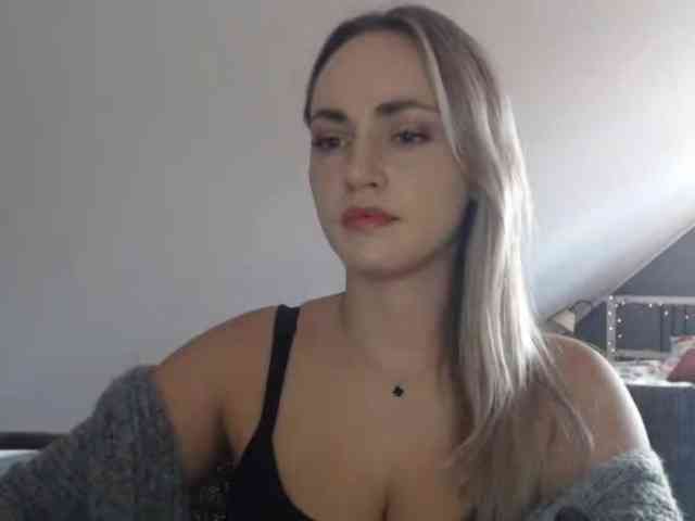 ScarlettXQueen webcam