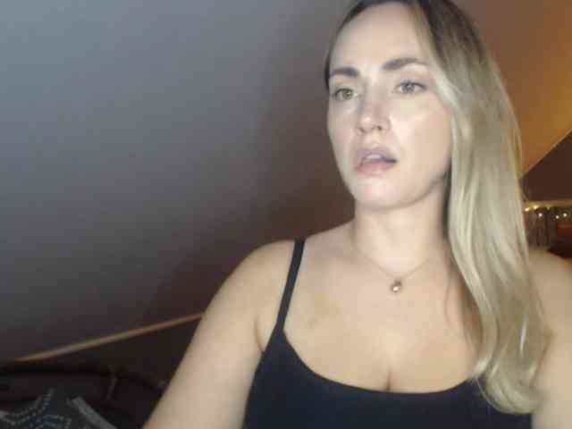 ScarlettXQueen webcam