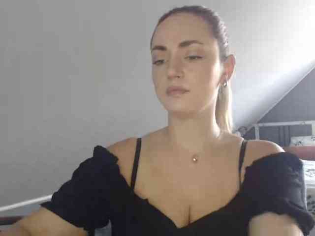 ScarlettXQueen Live Webcam on BongaCams