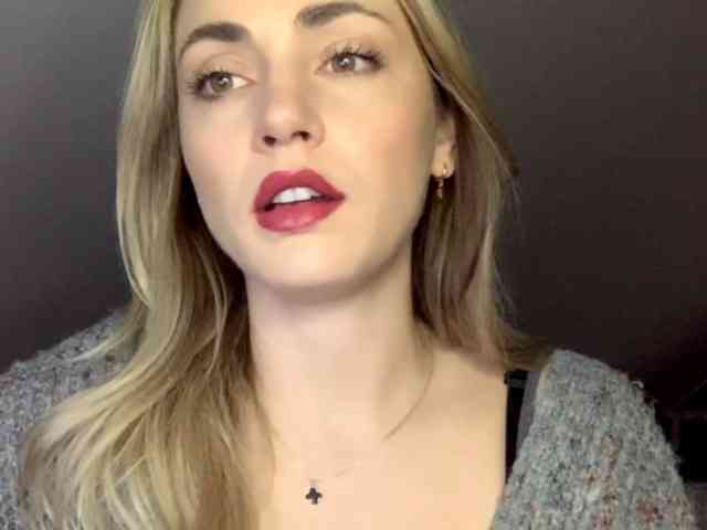 ScarlettXQueen webcam