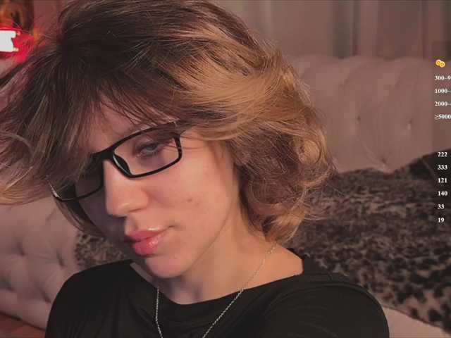 queen-of-tease live cam on BongaCams