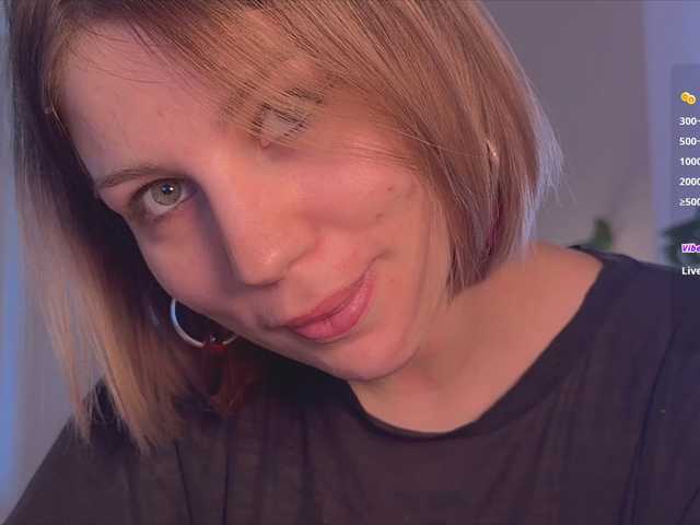 queen-of-tease live cam on BongaCams