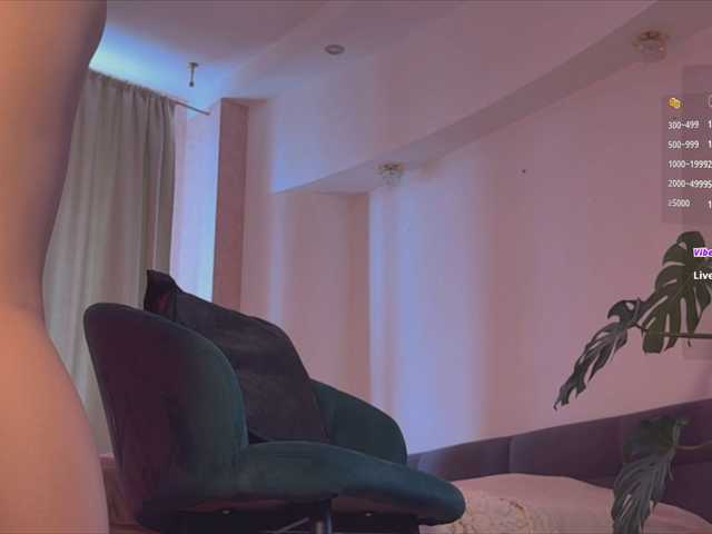 queen-of-tease live cam on BongaCams