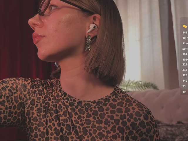 queen-of-tease