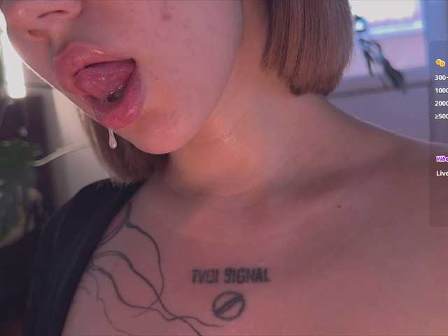 queen-of-tease live cam on BongaCams