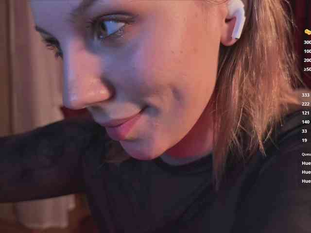 queen-of-tease webcam