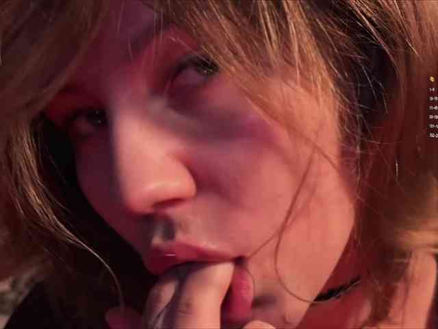 queen-of-tease webcam