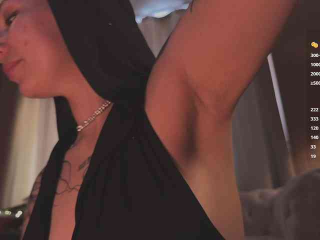 queen-of-tease webcam