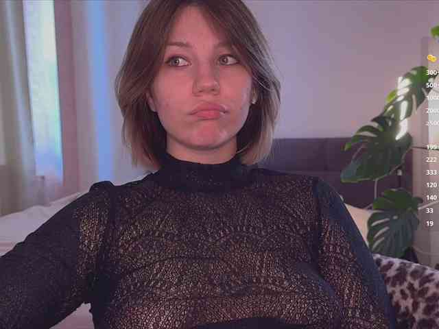 queen-of-tease webcam