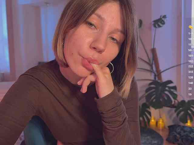 queen-of-tease webcam