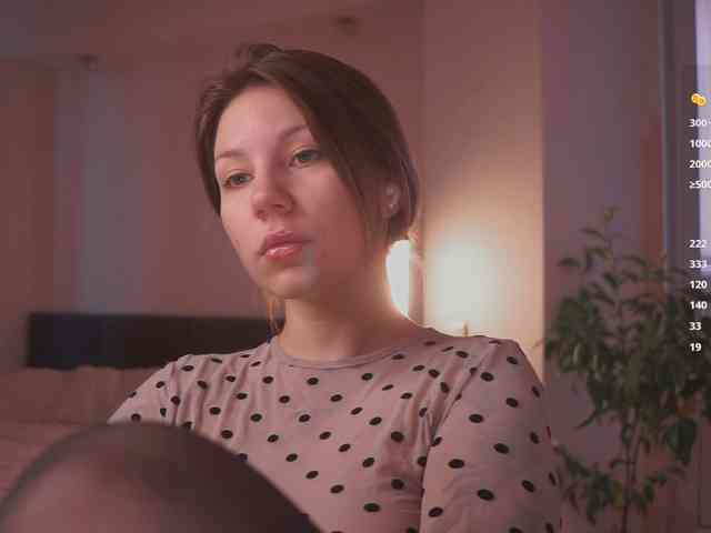 queen-of-tease webcam
