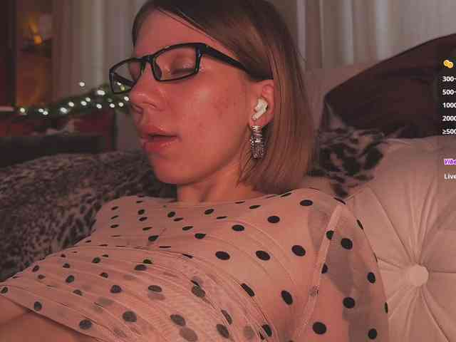 queen-of-tease Sex Cam Show