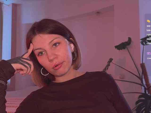 queen-of-tease webcam