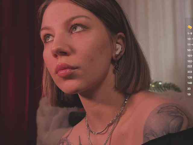 queen-of-tease webcam