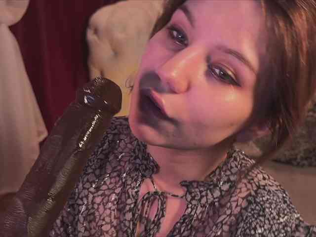 queen-of-tease webcam