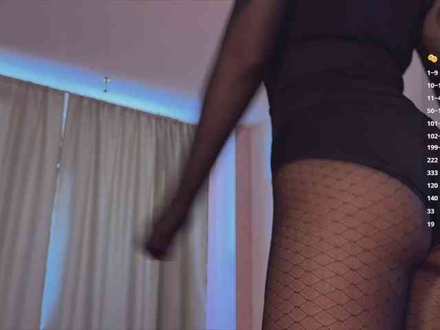 queen-of-tease