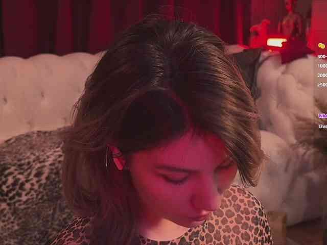 queen-of-tease webcam