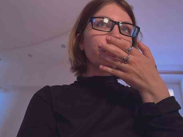 queen-of-tease webcam
