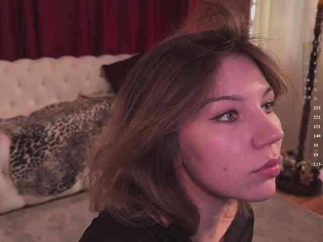 queen-of-tease webcam