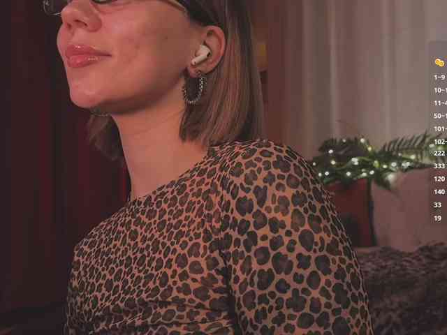 queen-of-tease Sex Cam Show
