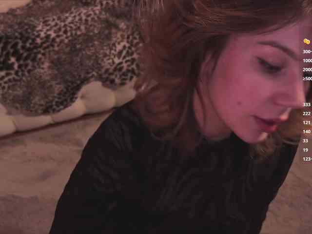 queen-of-tease webcam