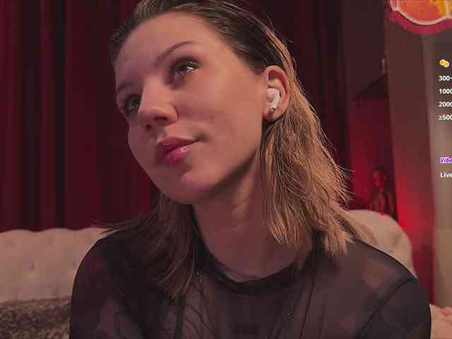 queen-of-tease webcam