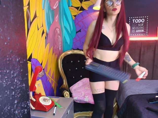 Afrodita-Rosse live cam on BongaCams