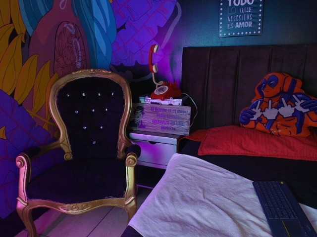 Afrodita-Rosse live cam on BongaCams
