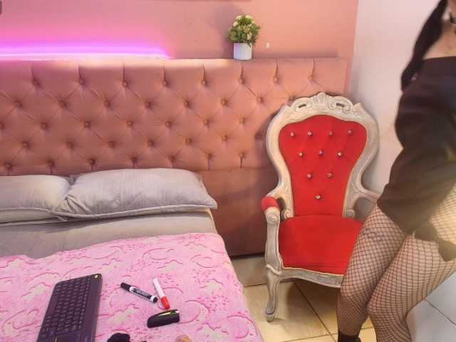 Afrodita-Rosse live cam on BongaCams