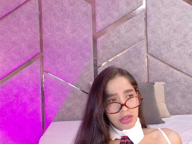JuliaVega live cam on BongaCams