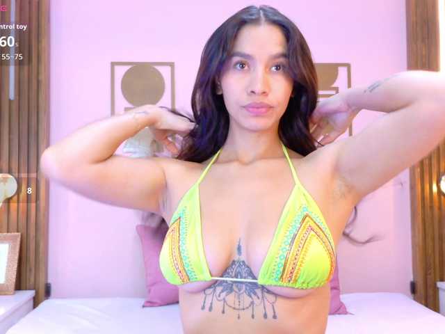 JuliaVega live cam on BongaCams