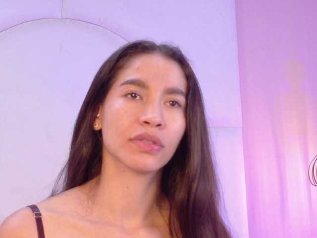 JuliaVega live cam on BongaCams