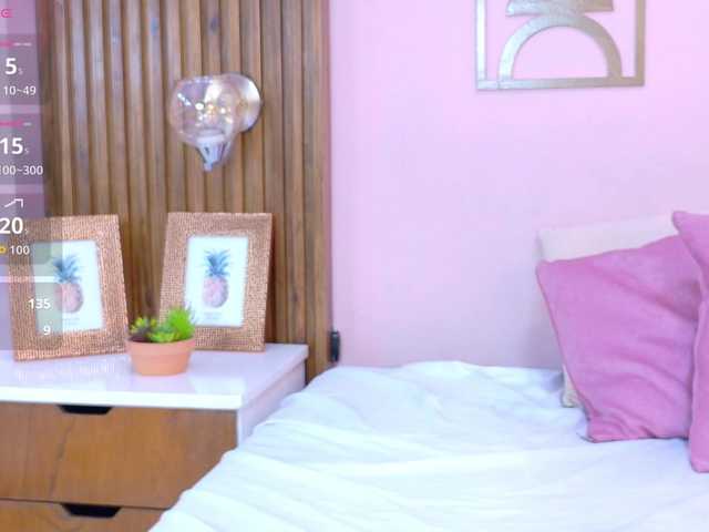 JuliaVega live cam on BongaCams