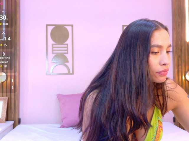 JuliaVega live cam on BongaCams