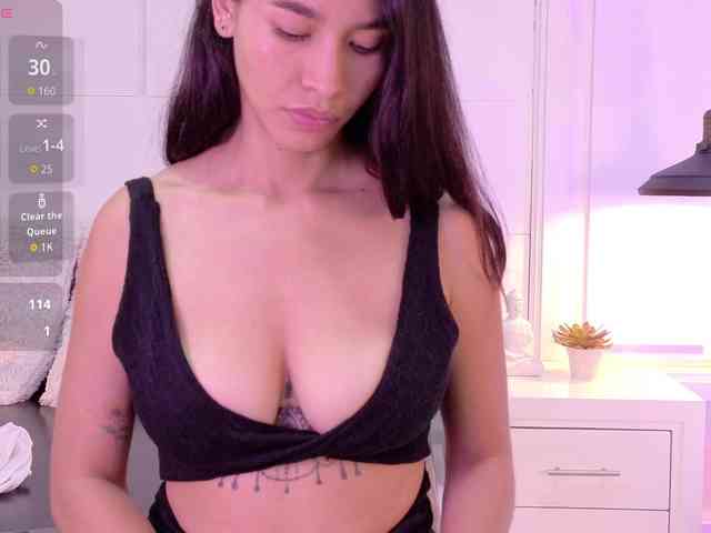 JuliaVega