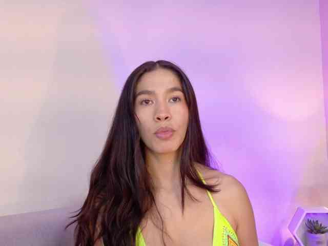 JuliaVega JuliaVega