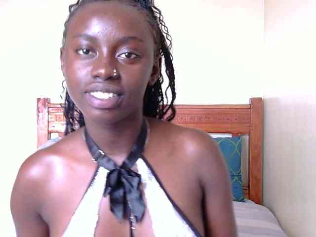 Petitecharm webcam
